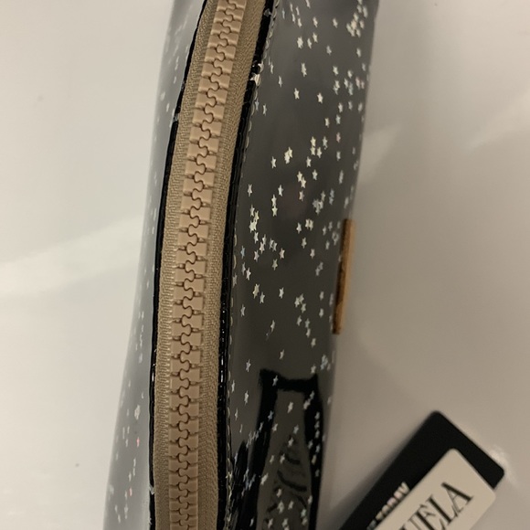 Consuela Dreamy medium cosmetic case new with tags - Picture 5 of 6